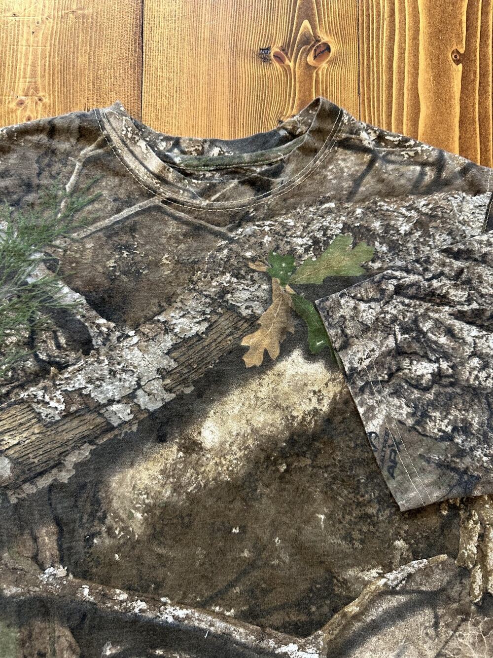Realtree APX Camo T-Shirt Brown Green Short Sleeve Hunting Outdoors Large Tee